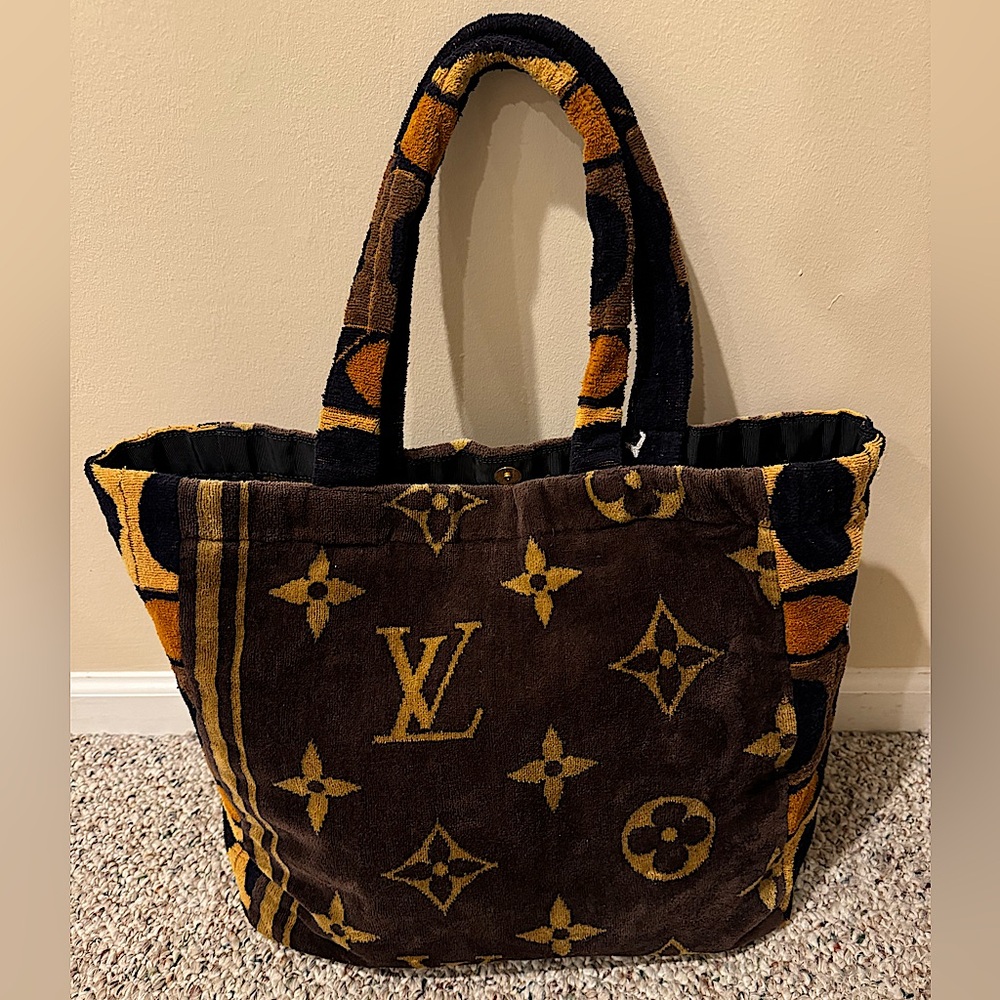 Salvage Sacs  Brown Square LV Tote